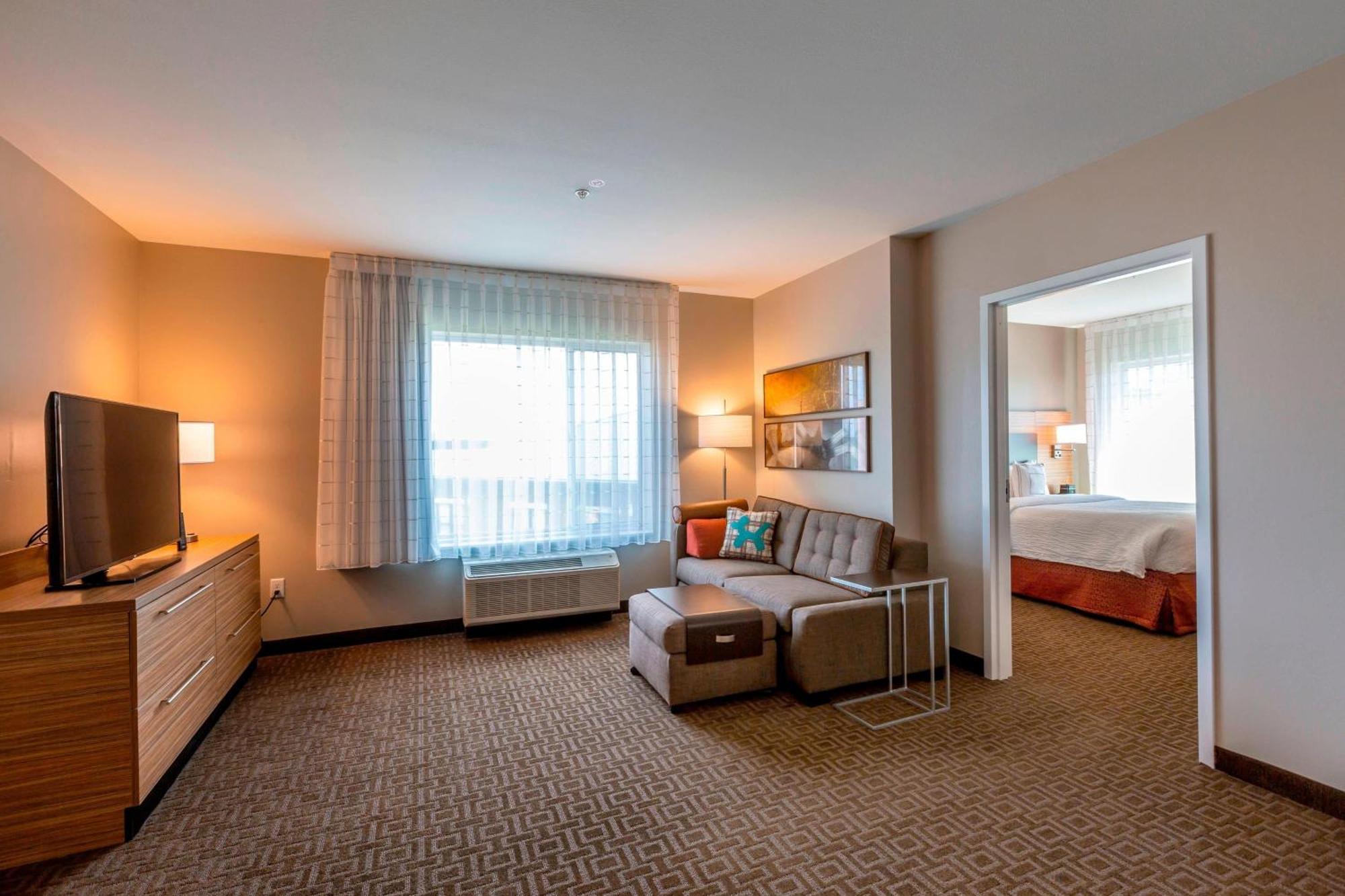 Towneplace Suites By Marriott Lexington Keeneland/Airport Exterior photo
